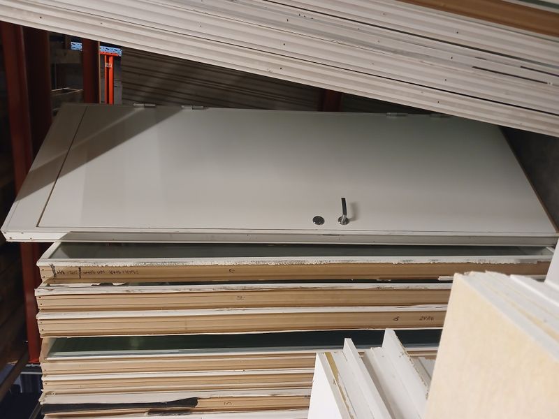 Swedoor lyddør 870x2390mm +35dB, hvit, høyrehengslet – pent brukt