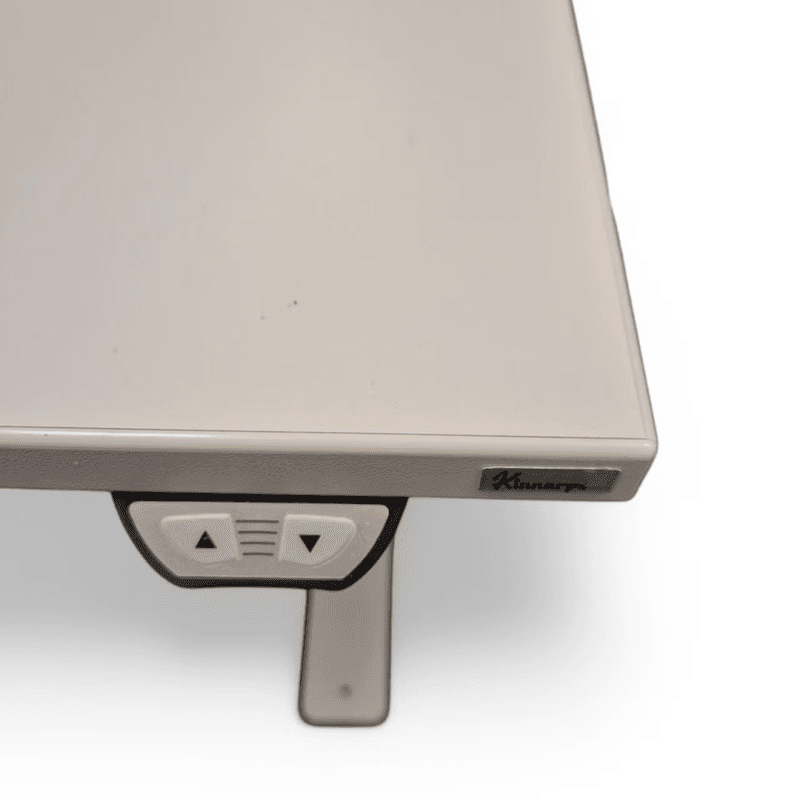 Kinnarps 160x80cm skrivebord, grå