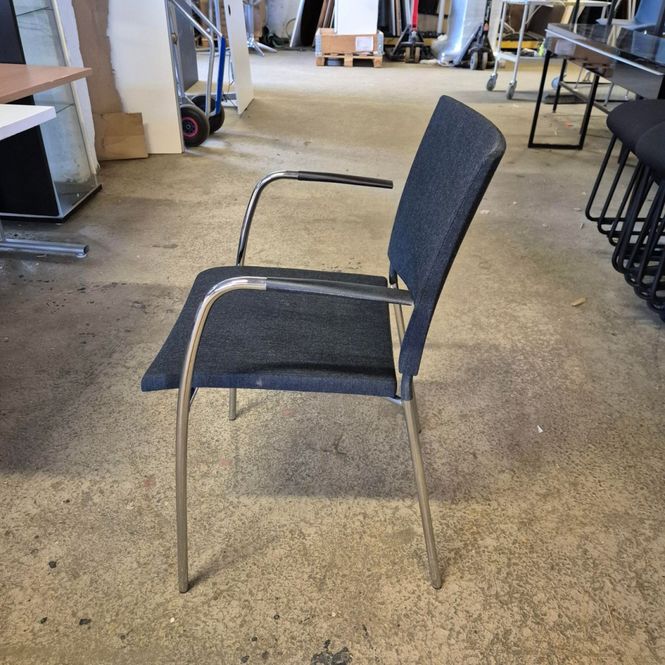 Hovedbilde Lammhults spira konferansestol, sort