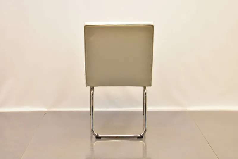 Chicago lenestol av Gunilla Allard for Lammhults